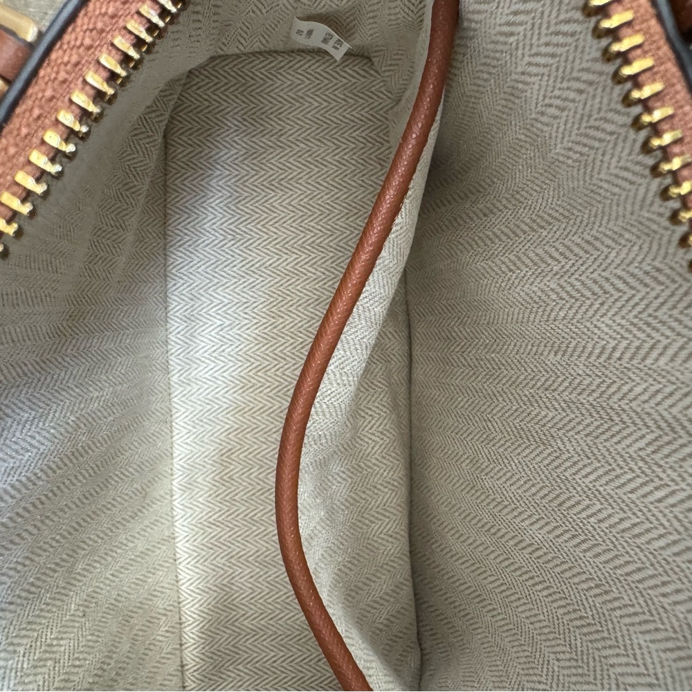 Tory Burch Emerson dome crossbody bag NWOT - Picture 12 of 17